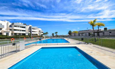 2 bedroom penthouse & solarium in Serenity Collection in Estepona